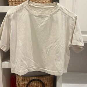 🍋lululemon athletica White Short Sleeve Tee